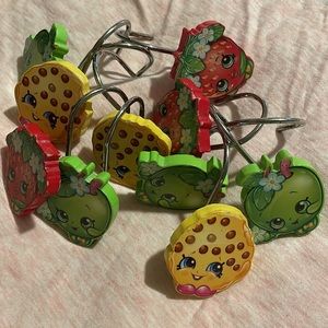Bundle kids Shopkins shower curtain hooks. Qty 10 ONLY.